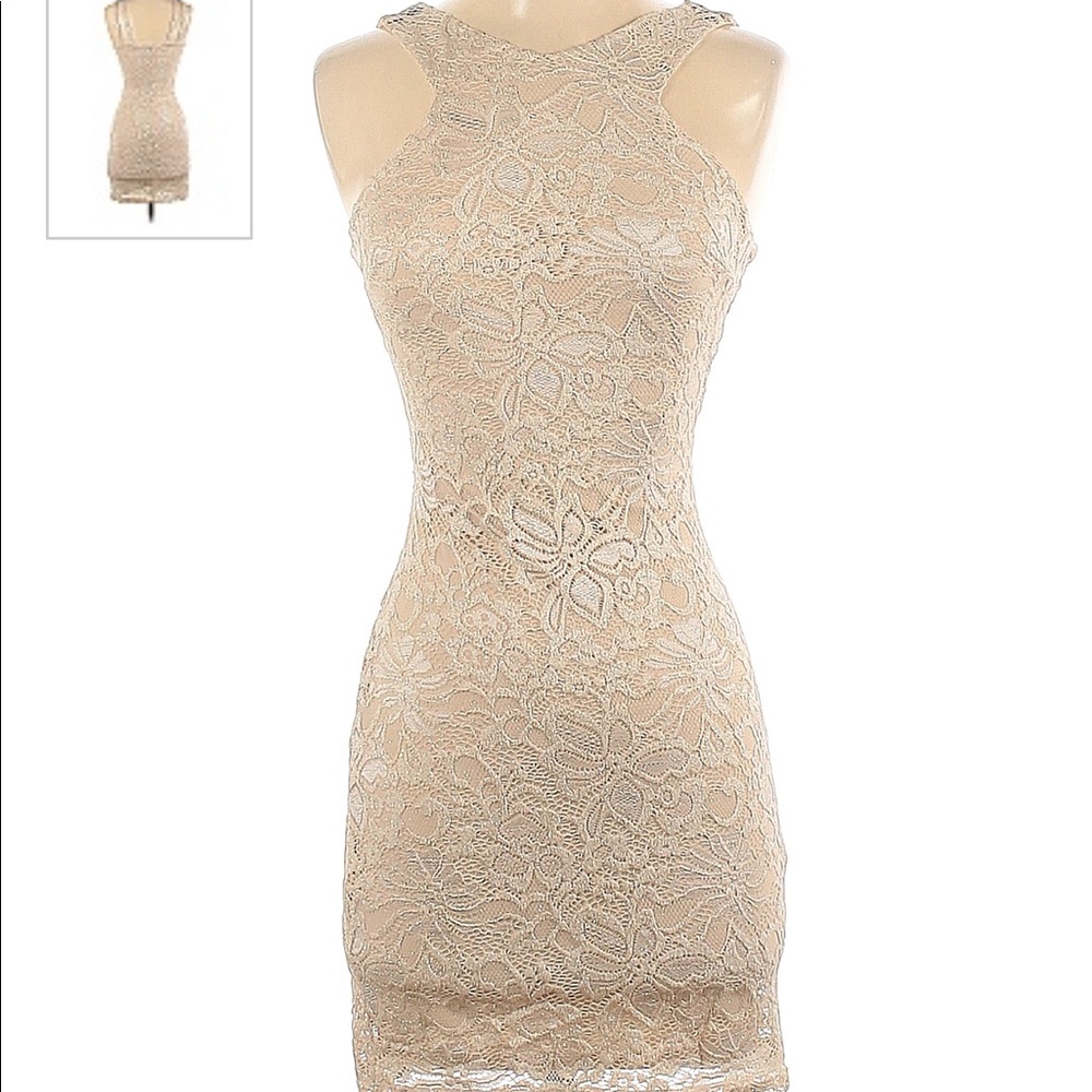 ✨👗 Elegant cocktail dress with a touch of shimmer 👗✨